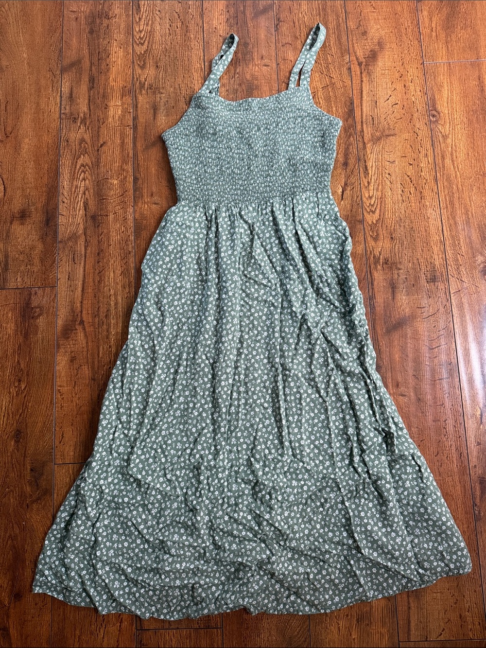 Old Navy Olive Green Floral Smocked Maxi Dress - Picture 1 of 4